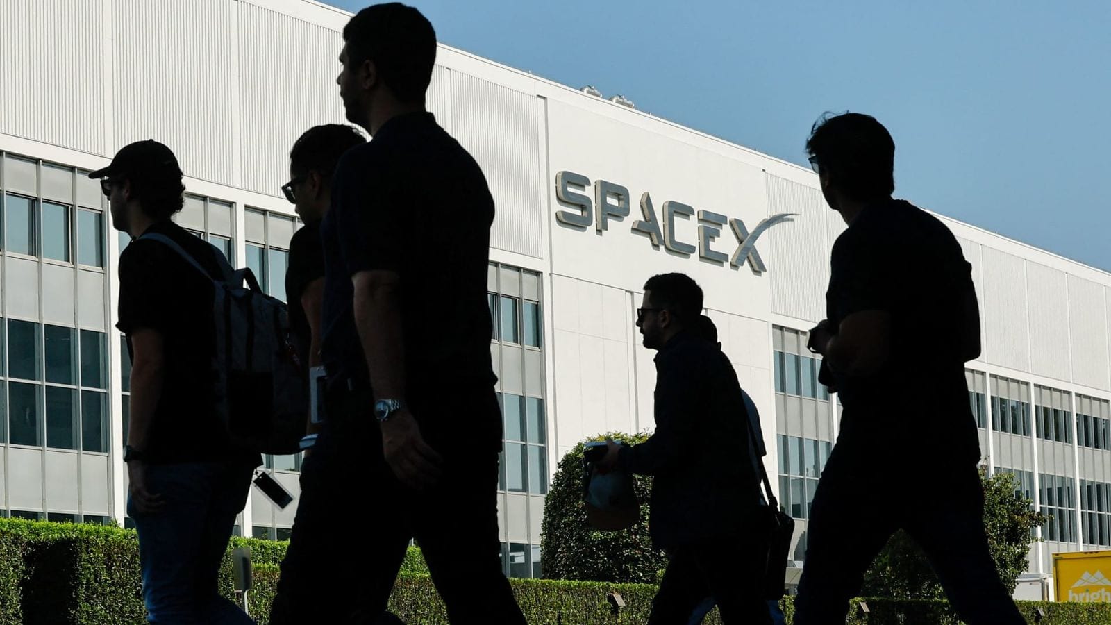 SpaceX IPO: Wall Street Sets $300 Price Target